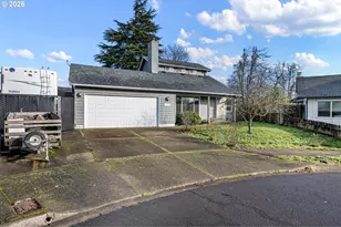 1132 T St, Springfield, OR 97477 - Photo 2