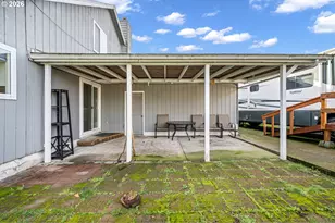 1132 T St, Springfield, OR 97477 - Photo 42