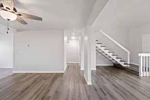 1132 T St, Springfield, OR 97477 - Photo 10