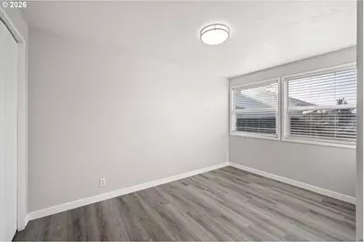 1132 T St, Springfield, OR 97477 - Photo 22