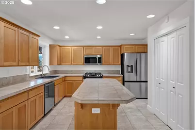 2310 Gale St NW, Albany, OR 97321 - Photo 8