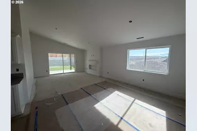 596 Arthur St, Umatilla, OR 97882 - Photo 4