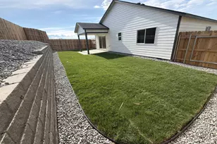 596 Arthur St, Umatilla, OR 97882 - Photo 32