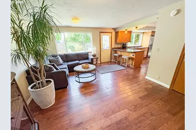 1040 SW Tall Oaks Dr, McMinnville, OR 97128 - Photo 16