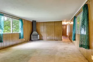 22069 Erica Dr, Aurora, OR 97002 - Photo 2