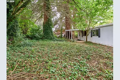 22069 Erica Dr, Aurora, OR 97002 - Photo 14