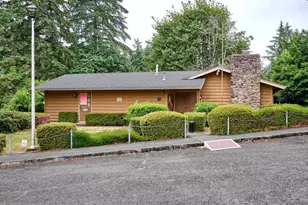 22069 Erica Dr, Aurora, OR 97002 - Photo 22