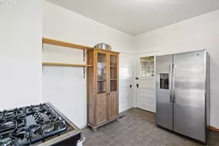 7619 SE Insley St, Portland, OR 97206 - Photo 10