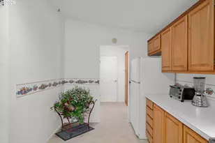 1475 Green Acres Rd, Eugene, OR 97408 - Photo 12