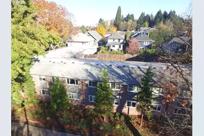 1800 SE Stark St SE, Portland, OR 97214 - Photo 2