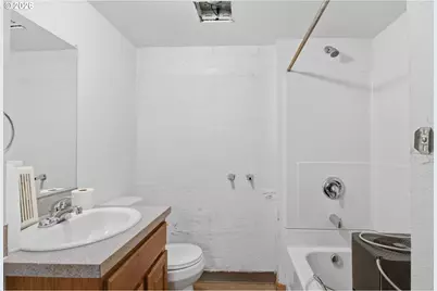 715 S McLoughlin Blvd, Oregon City, OR 97045 - Photo 16