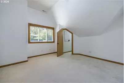 6415 NW Kestrel Hill Ln, Corvallis, OR 97330 - Photo 30