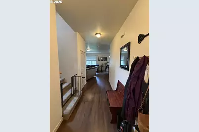 7701 NE 54th Ave, Vancouver, WA 98661 - Photo 2