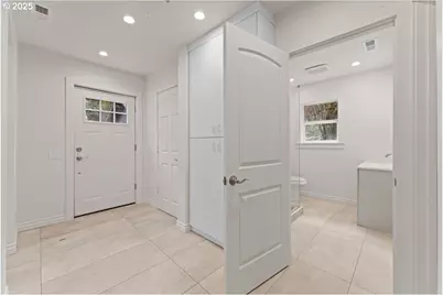 11268 NE Prescott St, Portland, OR 97220 - Photo 6