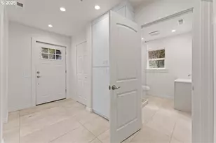 11268 NE Prescott St, Portland, OR 97220 - Photo 6