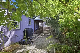 93295 Territorial Hwy, Junction City, OR 97448 - Photo 30