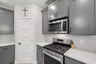 149 W Barbaras Wy, Newberg, OR 97132 - Photo 12