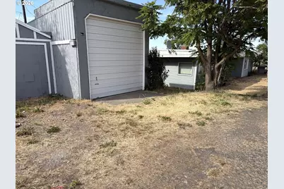 40 NE Mount Hebron Dr, Pendleton, OR 97801 - Photo 2