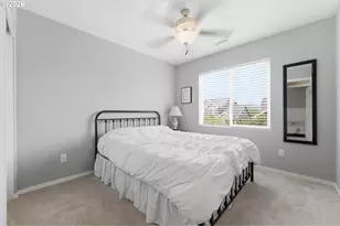2528 N Roger Smith Dr, Newberg, OR 97132 - Photo 32