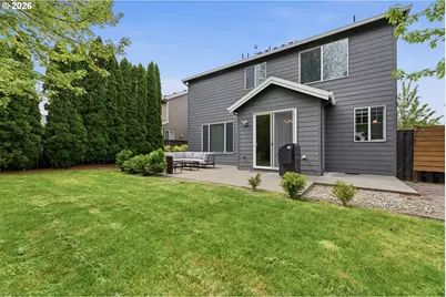 2528 N Roger Smith Dr, Newberg, OR 97132 - Photo 36