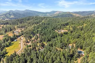 460 Little Branch Ln, Roseburg, OR 97471 - Photo 38