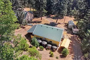 460 Little Branch Ln, Roseburg, OR 97471 - Photo 32