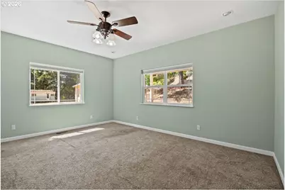 460 Little Branch Ln, Roseburg, OR 97471 - Photo 18