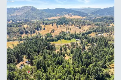 460 Little Branch Ln, Roseburg, OR 97471 - Photo 34