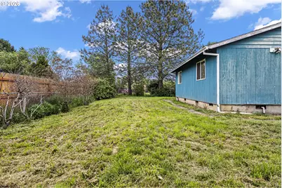 1436 S Grove Lane Ct, Sutherlin, OR 97479 - Photo 32