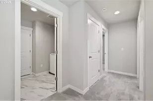 2785 Pinerock Dr, Eugene, OR 97403 - Photo 6