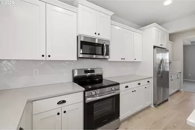 2785 Pinerock Dr, Eugene, OR 97403 - Photo 14