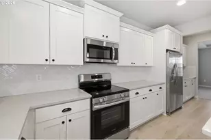 2785 Pinerock Dr, Eugene, OR 97403 - Photo 14