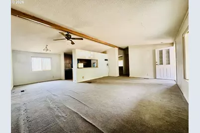 131 Allan St, Myrtle Creek, OR 97457 - Photo 4