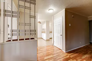 3560 SW Vista Dr, Portland, OR 97225 - Photo 16