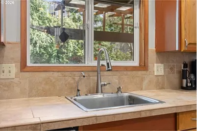12955 SW Evergreen St, Beaverton, OR 97005 - Photo 12