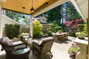 558 6th St, Lake Oswego, OR 97034 - Photo 2