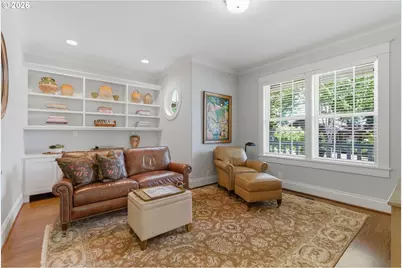 558 6th St, Lake Oswego, OR 97034 - Photo 18