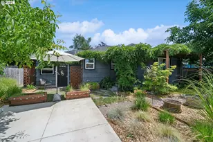 4902 NE 78th Ave, Portland, OR 97218 - Photo 2