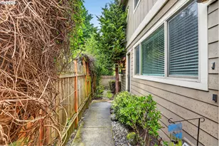 3709 SE 33rd Ave, Portland, OR 97202 - Photo 34