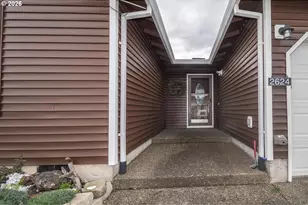 2624 SE Hale Way, Gresham, OR 97080 - Photo 4