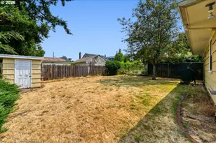 3828 NE 75th Ave, Portland, OR 97213 - Photo 22
