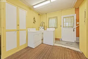 3828 NE 75th Ave, Portland, OR 97213 - Photo 18