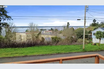 410 Pleasant Ave, Astoria, OR 97103 - Photo 36