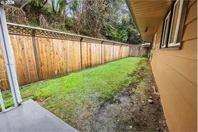 410 Pleasant Ave, Astoria, OR 97103 - Photo 30