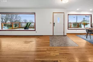 410 Pleasant Ave, Astoria, OR 97103 - Photo 4