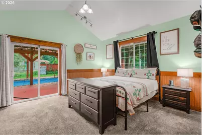 824 W Central Ave, Gates, OR 97346 - Photo 18
