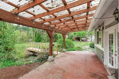 824 W Central Ave, Gates, OR 97346 - Photo 40