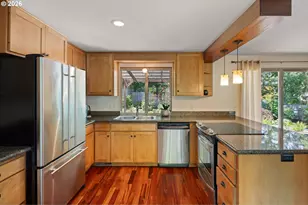 2670 E Windsor Circle, Eugene, OR 97405 - Photo 8