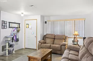 315 Columbia Loop Rd, Roseburg, OR 97471 - Photo 4