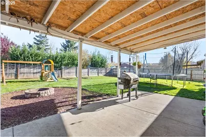 315 Columbia Loop Rd, Roseburg, OR 97471 - Photo 18